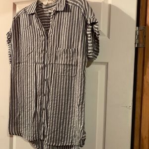 Sonoma light blue stripe shirt sleeve shirt size medium